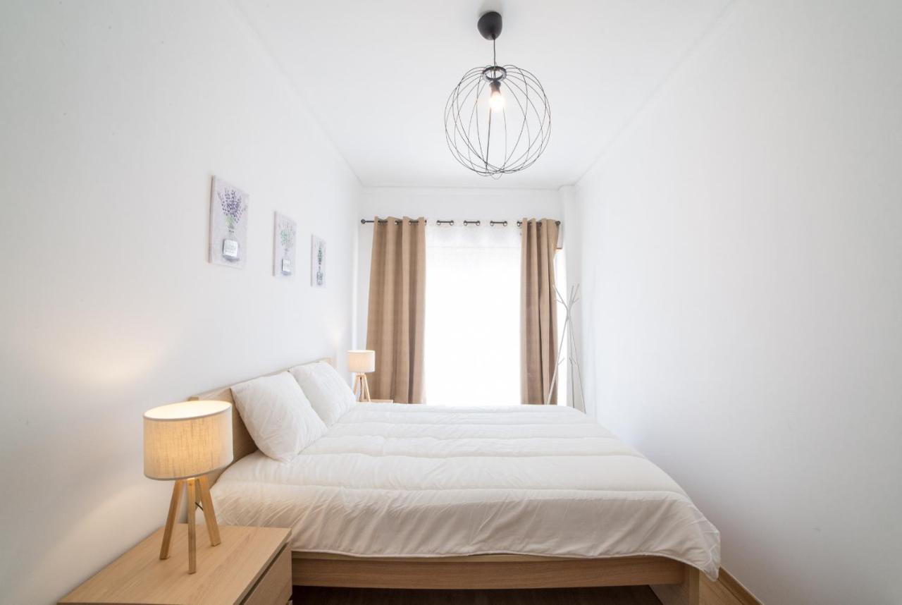 Flh Gulbenkian Flat With Balcony * Lisbon